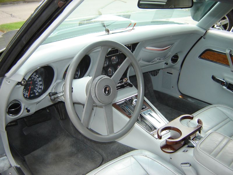 1976 C3 Corvette